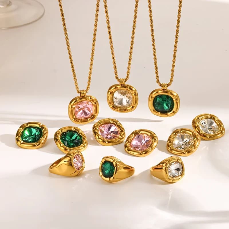 Set colier choker și cercei cu zirconiu cubic