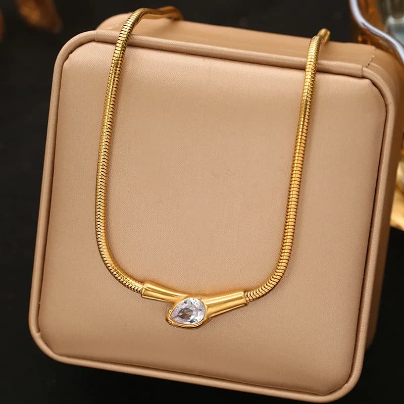 Gold Heart Choker Necklace
