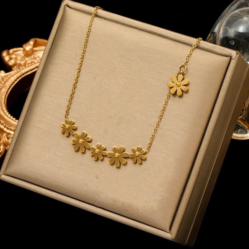 Moon Pearl Zircon Puppy Pendant Necklace