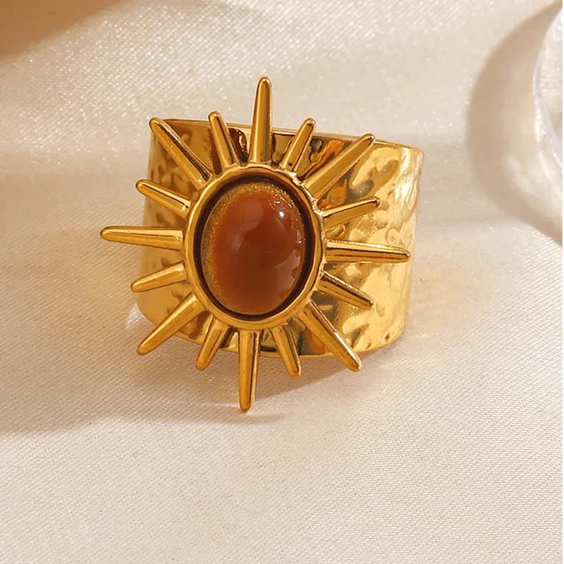 Inel reglabil din oțel inoxidabil cu piatră ovală și motiv solar, stil vintage