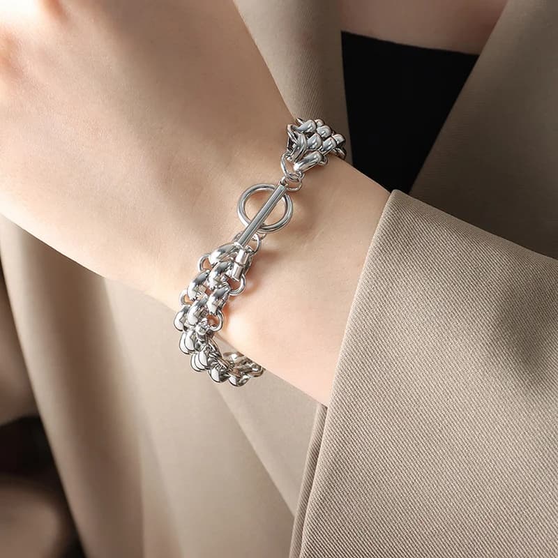 Brățară tip bangle cu lanț culoare argintie, oțel inoxidabil
