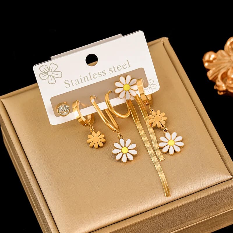 Set Cercei cu Margarete, Placate cu Aur 18K